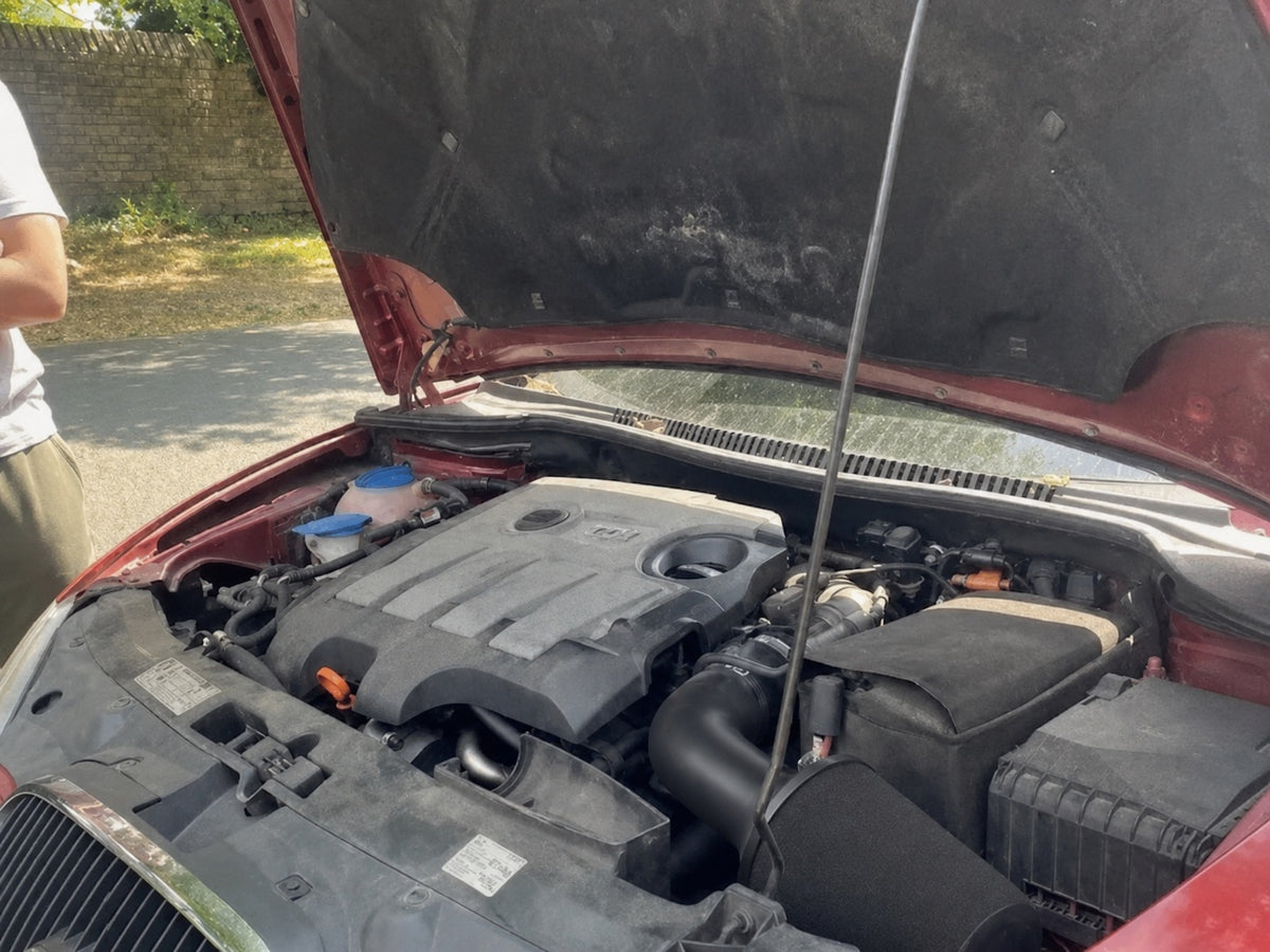 1.6 TDI Intake / Induction Kit | MK5/6 Golf · Leon MK2 · Audi A3 8P · Skoda Octavia (Silicone)