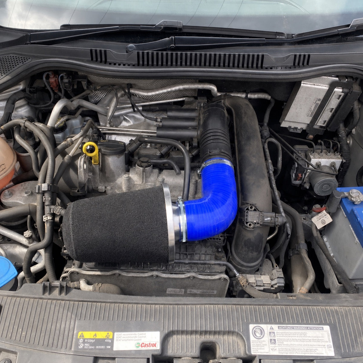 1.2 & 1.4 TSI / tfsi EA211 Cold Air intake / Induction Kit | VW · SEAT · Audi · Skoda (MK7 Golf / POLO / MK3 Leon / IBIZA / FABIA / A3) (Silicone) )